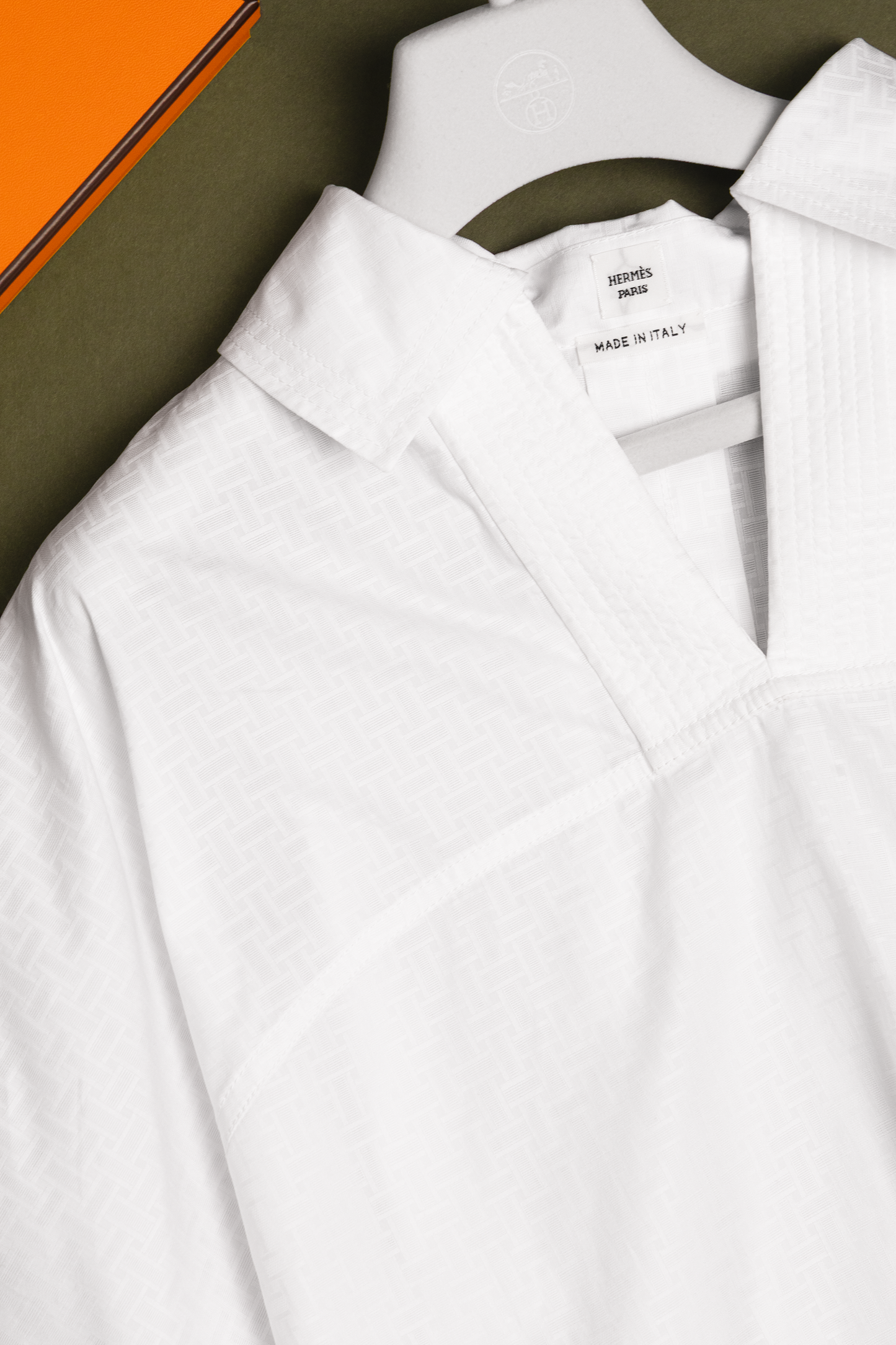 Hermès Cropped Polo Blouse in Blanc