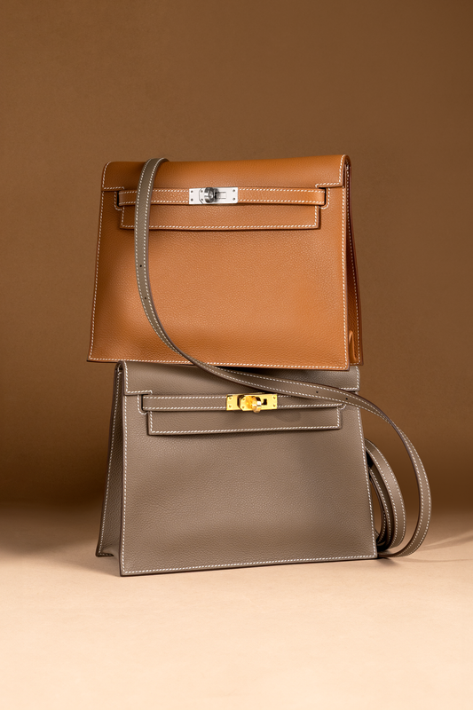 Hermès Kelly Danse Swift in Gold PHW & Etoupe GHW