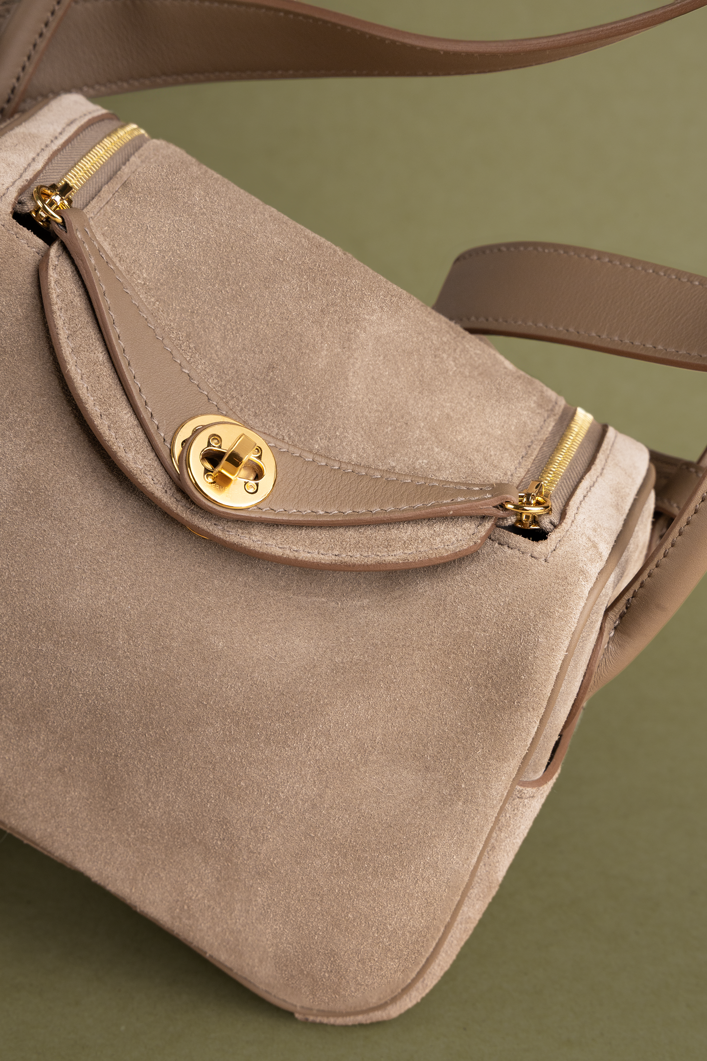Hermès Mini Lindy Suede Etoupe GHW