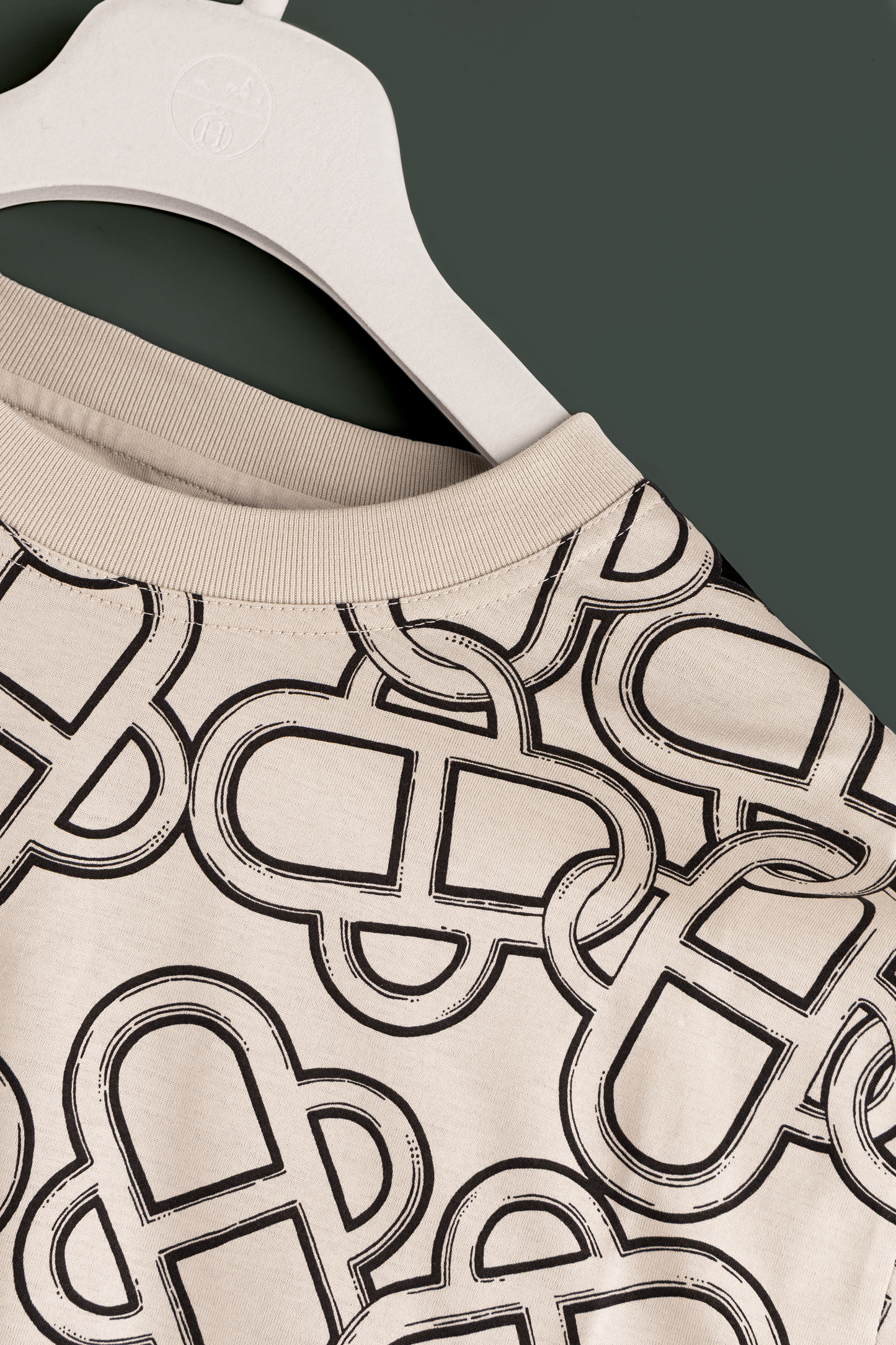 Hermès "Maillon Equestre" Maxi T-Shirt in Beige Pierre D'Istrie