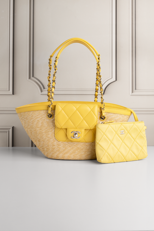 Chanel Large Shopping Bag in Beige/Yellow