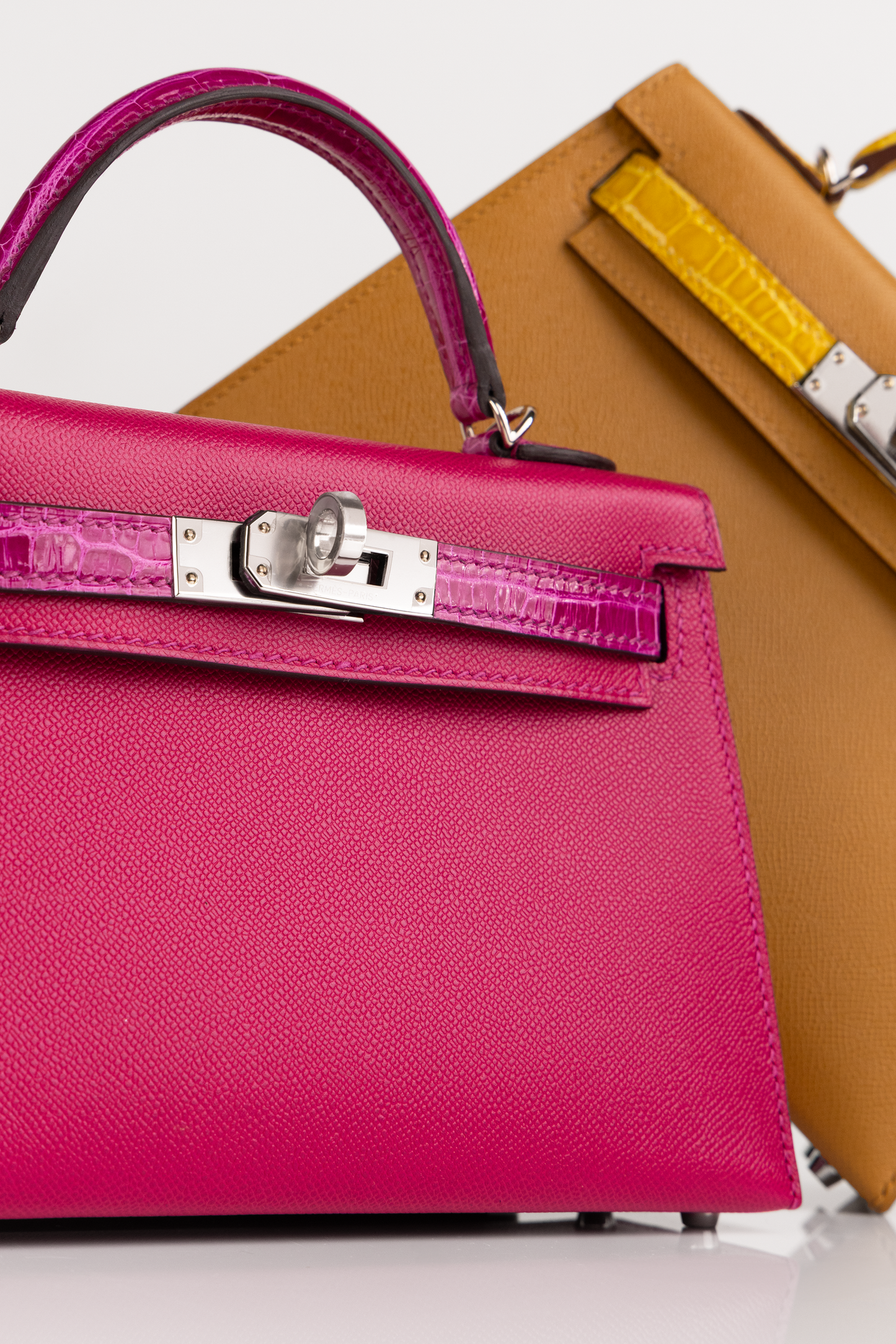 Hermès Mini Kelly 20 Touch Shiny Alligator Epsom in Sesame/Jaune Ambre PHW & Rose Pourpre PHW