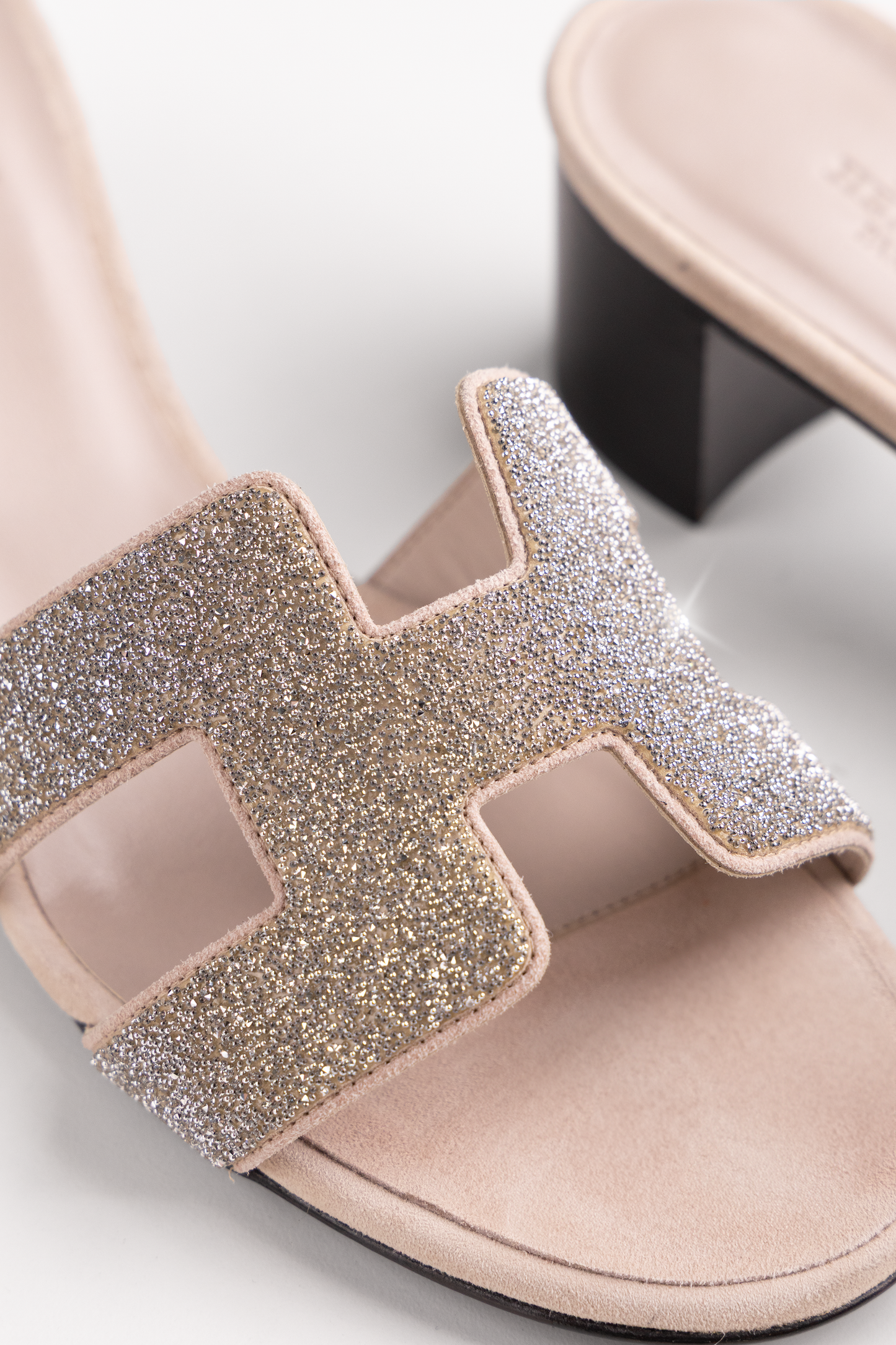 Hermès Sparkly Oasis Sandals in Light Pink