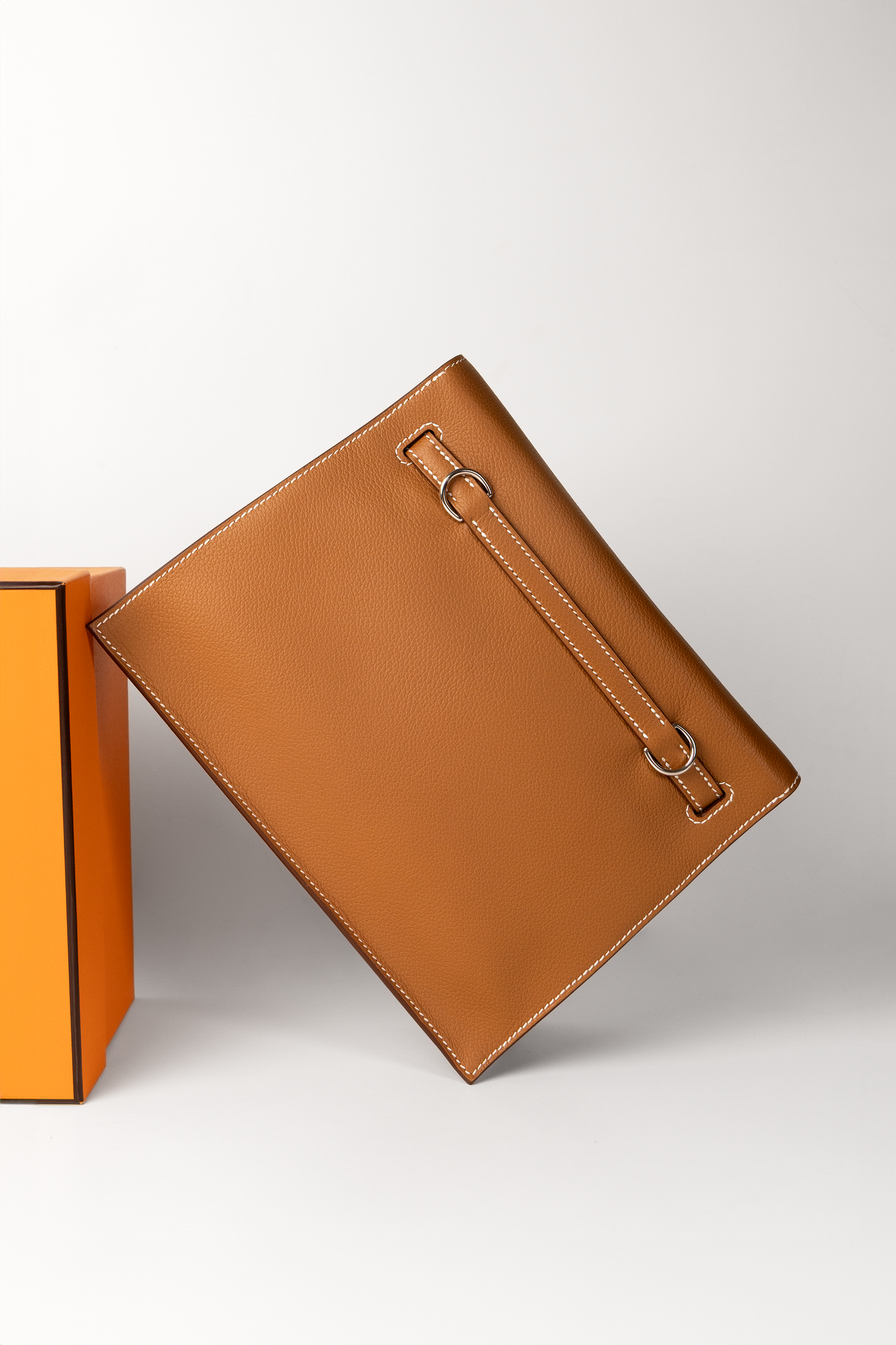 Hermès Kelly Danse Evercolor in Gold PHW