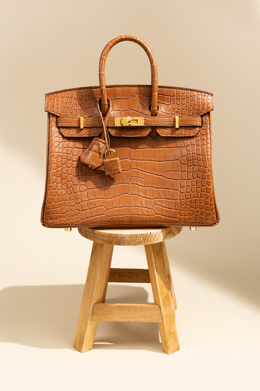 Hermès Birkin 25 Retourne Matte Alligator in Gold GHW