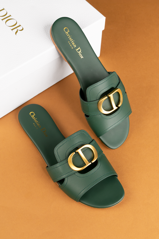Dior 30 Montaigne Flat Sandals in Green