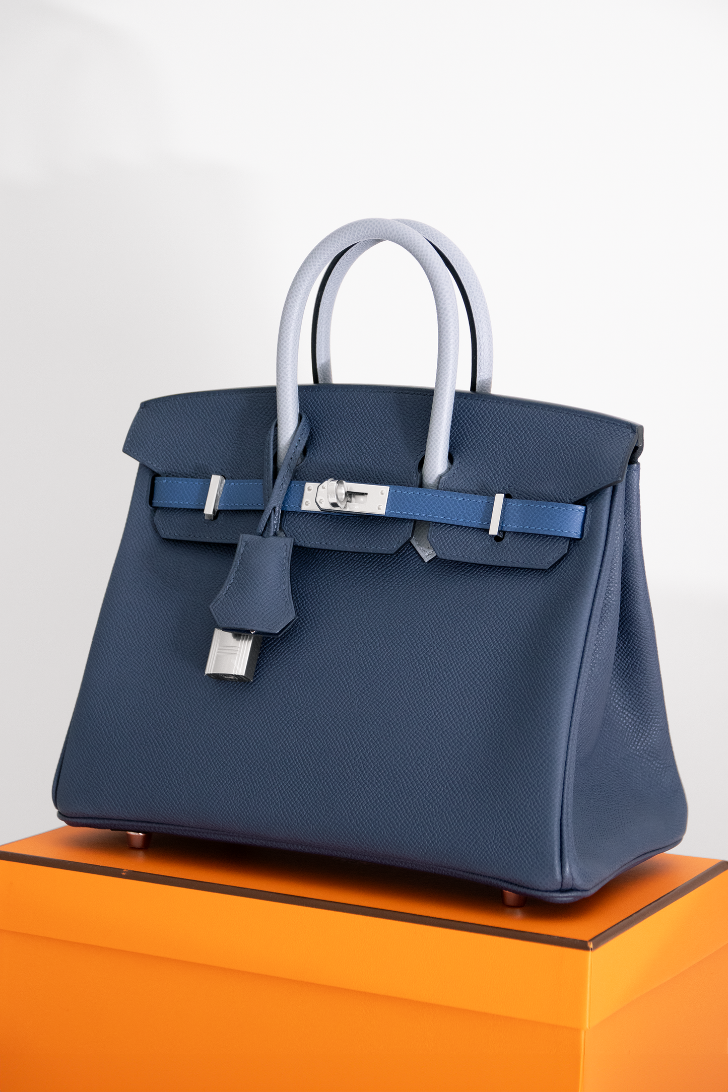 Hermès Birkin 25 Epsom Tricolor in Blue Tie/Blue Abysse/Gris Pantin in PHW