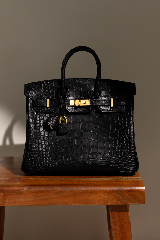 Hermès Birkin 25 Matte Alligator in Black GHW