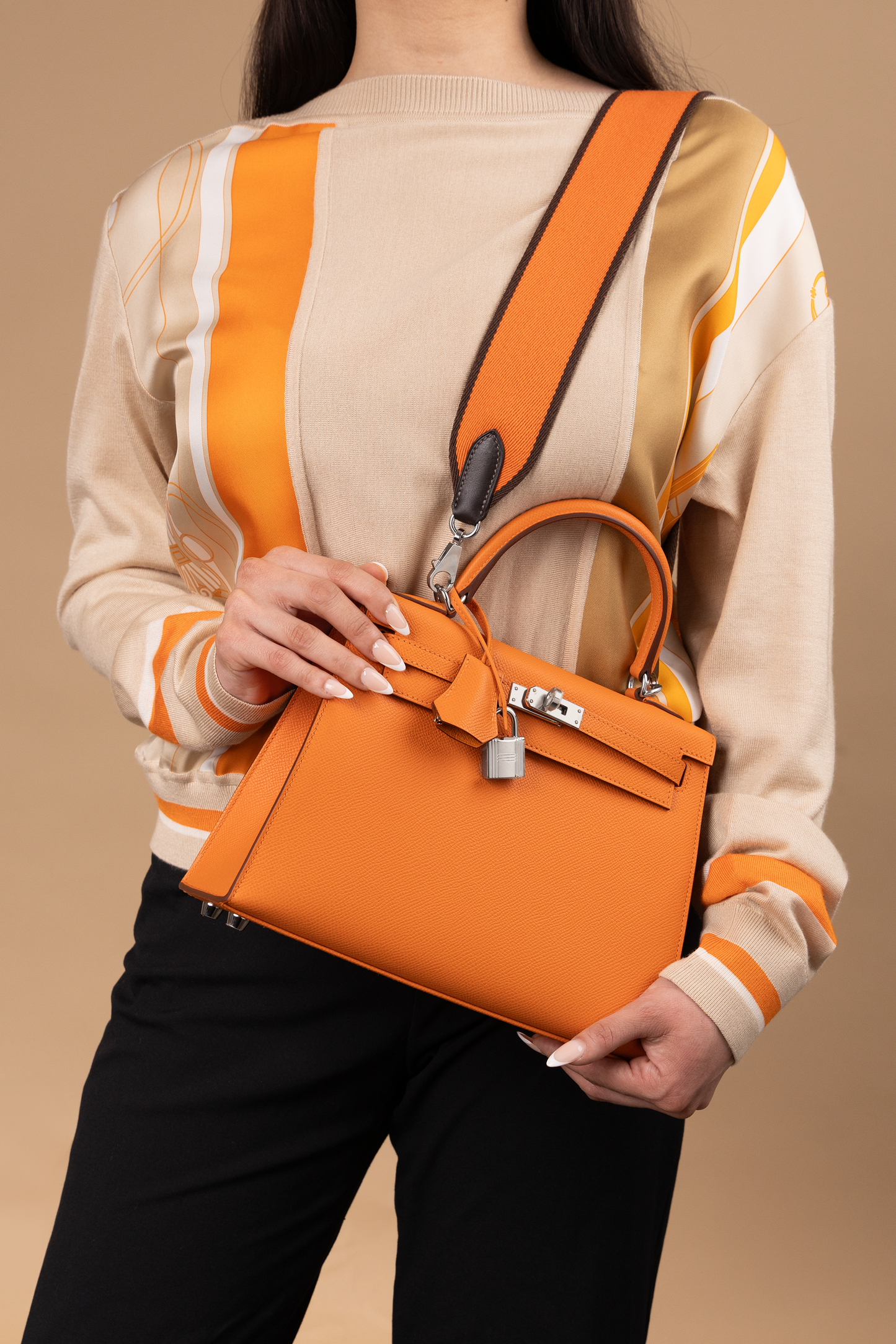 Hermès Kelly 25 Epsom Orange PHW with Hermès Orange/Brown Fabric Strap