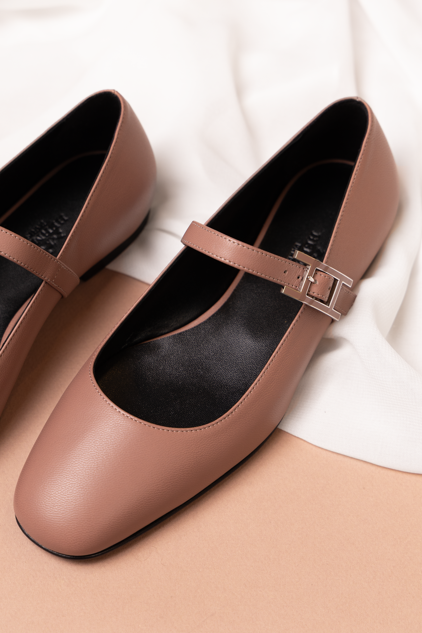 Hermès Jane Ballet Flats in Rose Antique