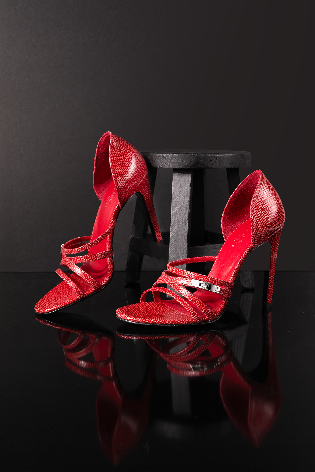 Hermès Lipstick 105 sandal in Rose Framboise PHW