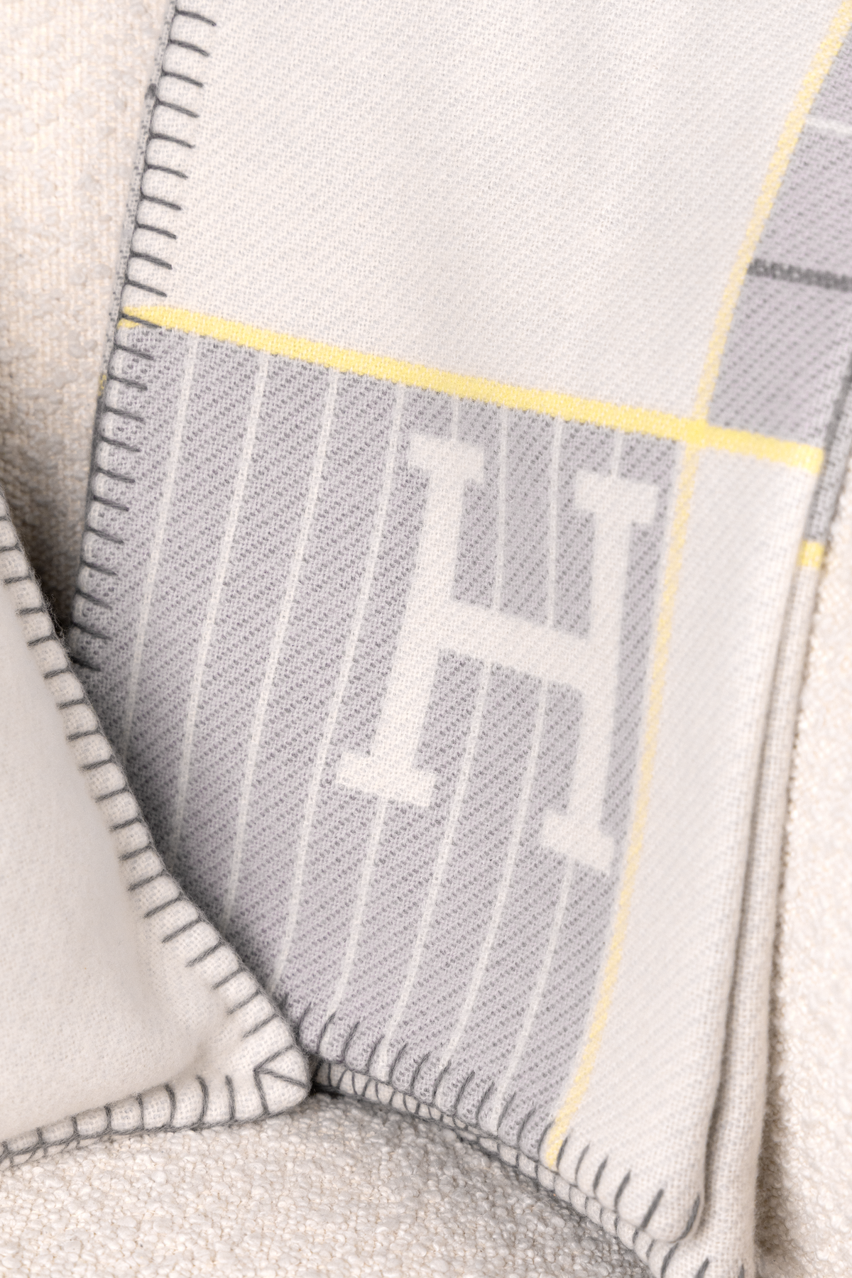 Hermès Avalon Cabriole Pillow & Blanket in Gris Perle
