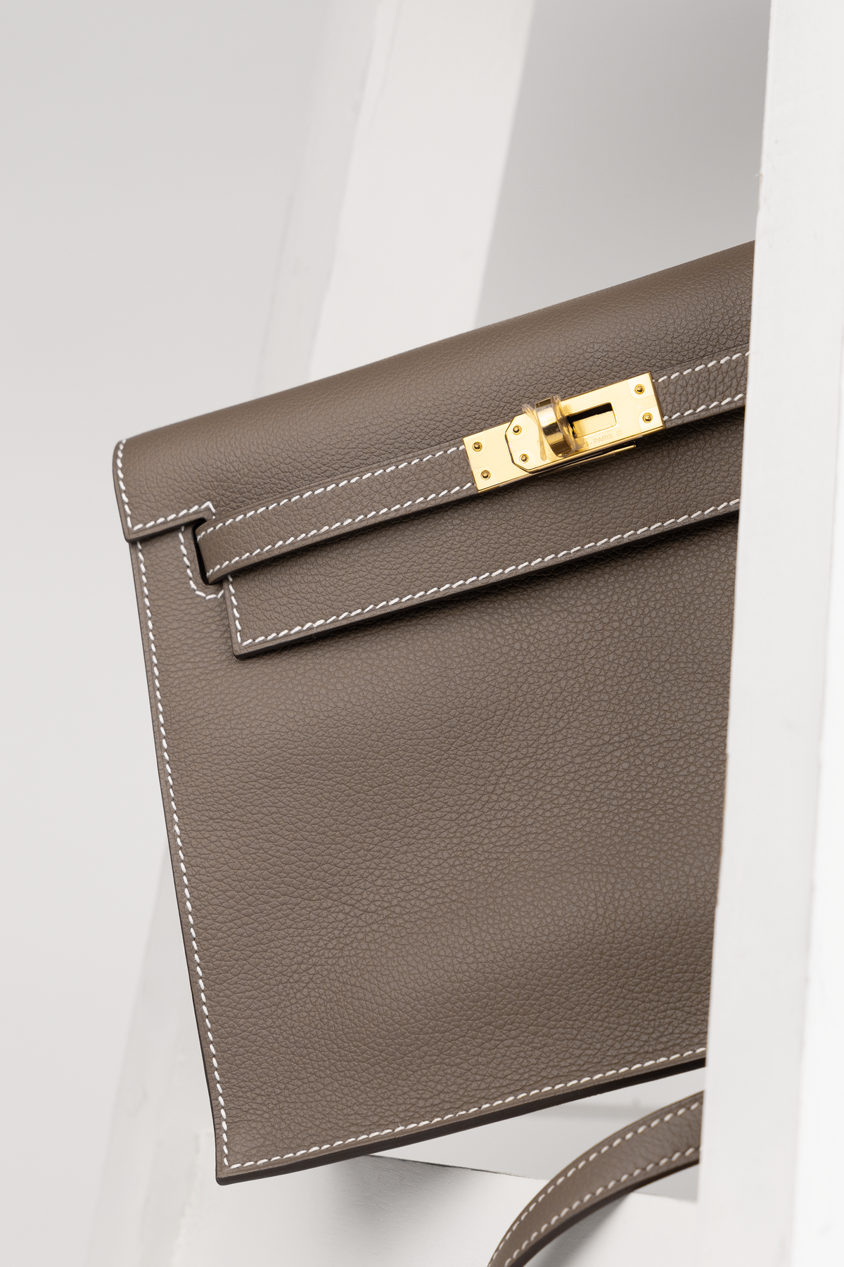 Hermès Kelly Danse & Kelly 25 in Etoupe GHW